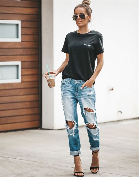 cool jeans outfits|casual jeans outfits for women.